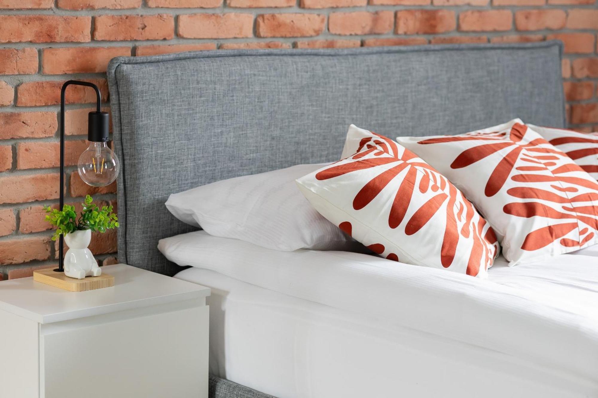 Industrial With Parking Wola By Renters Apartament *